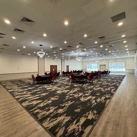 Clarion Inn & Suites Dothan South Kültér fotó