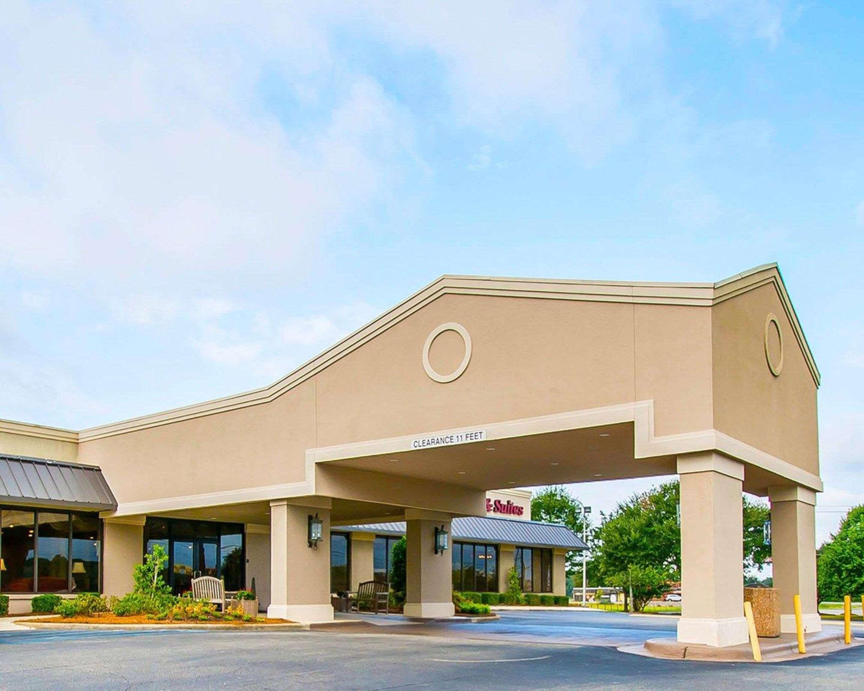 Clarion Inn & Suites Dothan South Kültér fotó