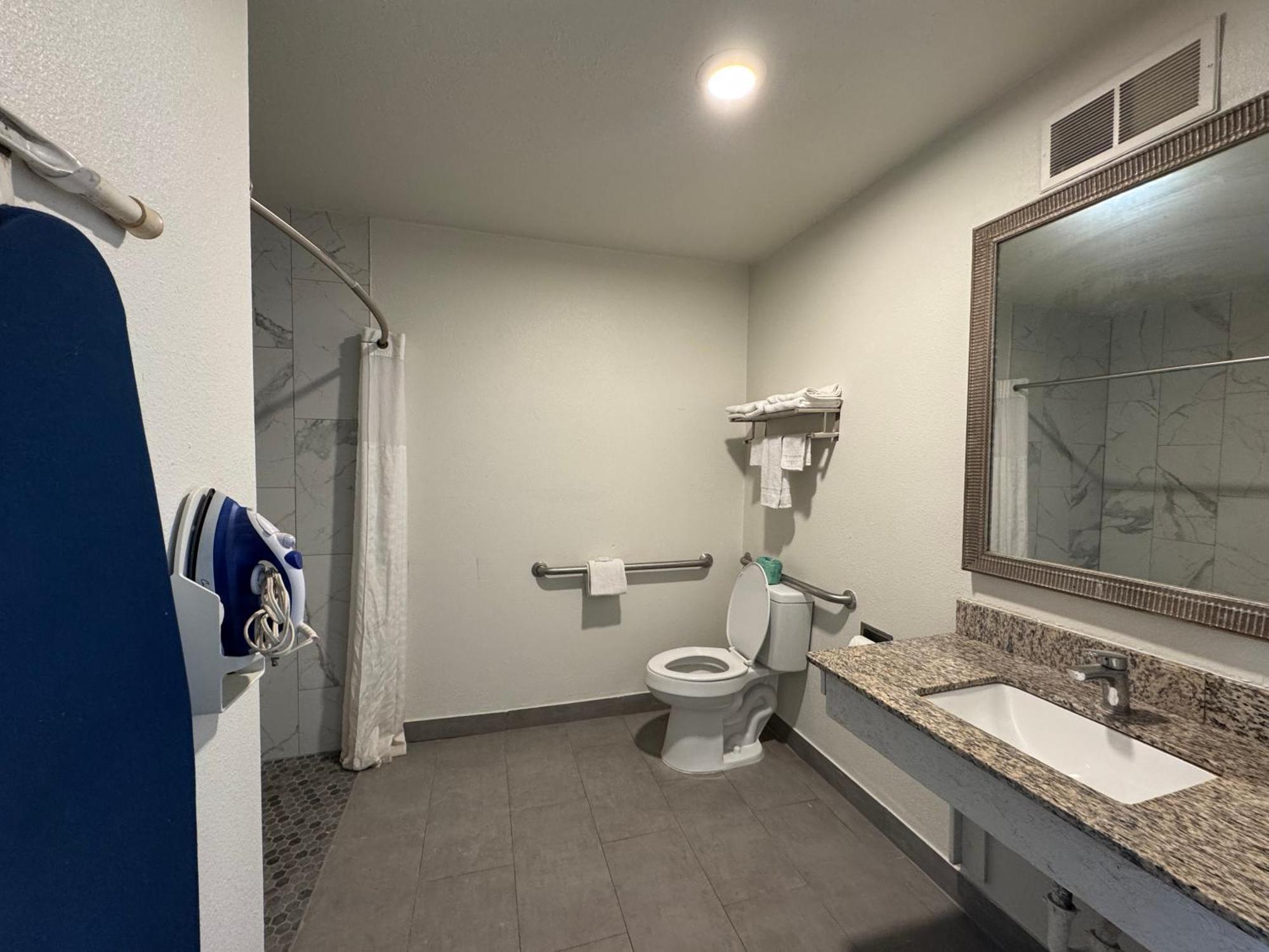 Clarion Inn & Suites Dothan South Kültér fotó
